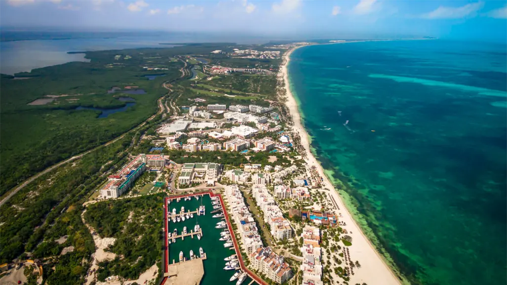 Costa Mujeres, el destino que está robándole turistas a Cancún y Tulum