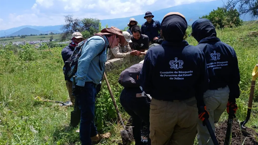 Colectivo de búsqueda denuncia entrega anormal de más de 100 cuerpos a escuelas de Jalisco