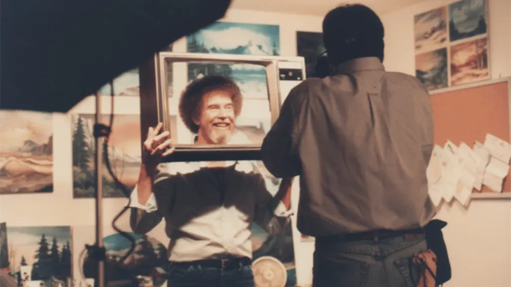 Subastarán pinturas de Bob Ross a beneficio de la televisión pública de Estados Unidos