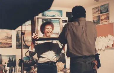 Subastarán pinturas de Bob Ross a beneficio de la televisión pública de Estados Unidos
