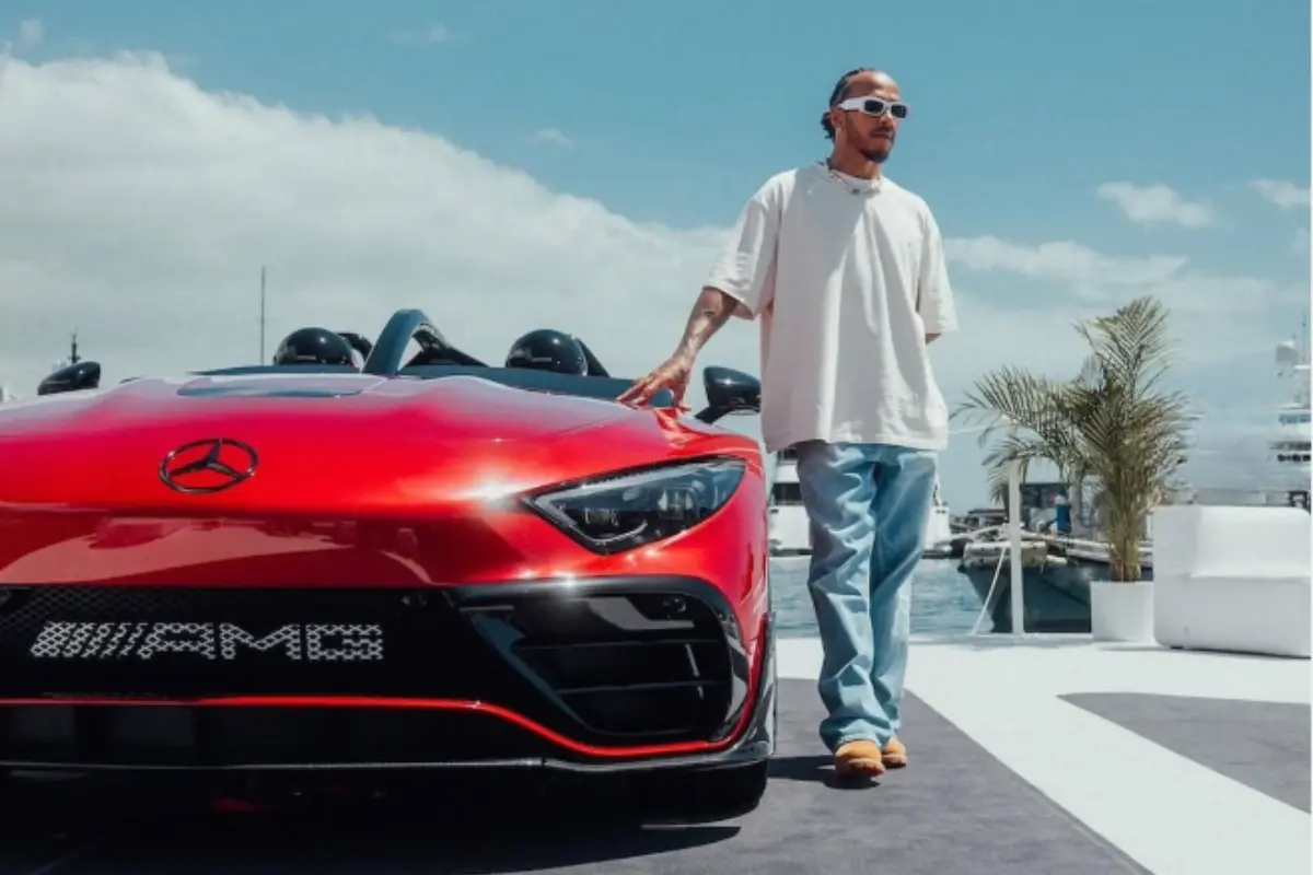 Lewis Hamilton vende todos sus autos por esta increíble razón. Foto: IG @mercedesamg