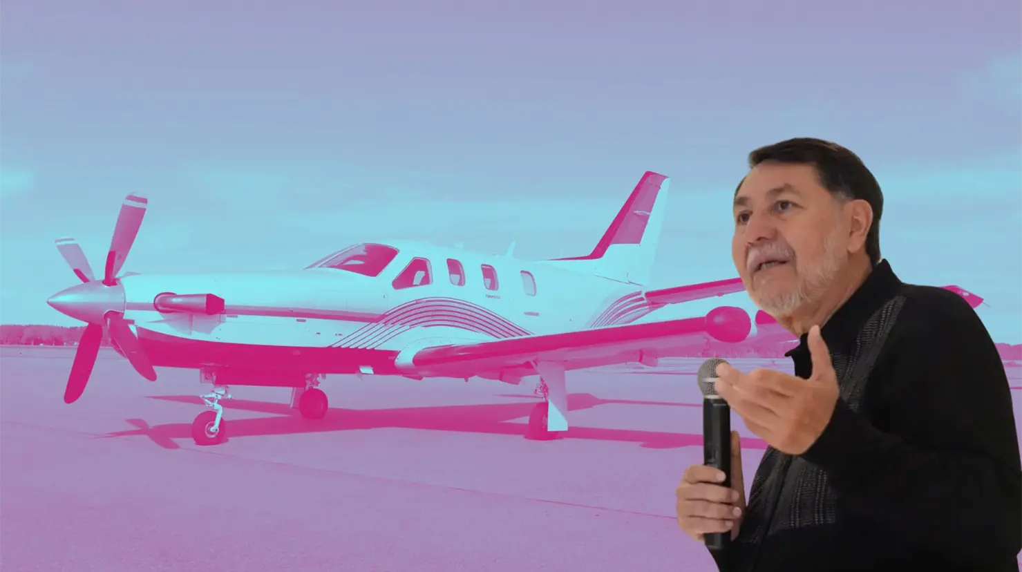 Este es el modelo de avión privado que utilizó Gerardo Fernández Noroña en su gira por Coahuila. (Fotografía: Gerardo Fernández Noroña)