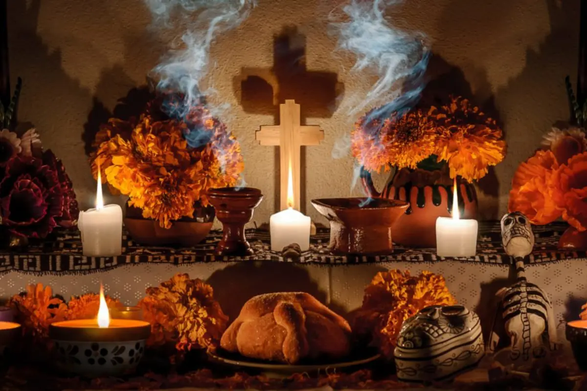 Ofrenda de Día de Muertos en México. Foto: X (@mexdesconocido)