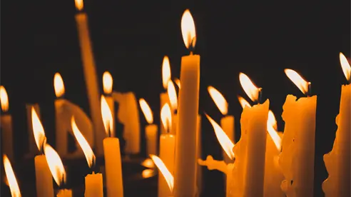 Velas de miel en los días 11 y 22 de cada mes: ¿por qué se prenden y cómo se hace el ritual?