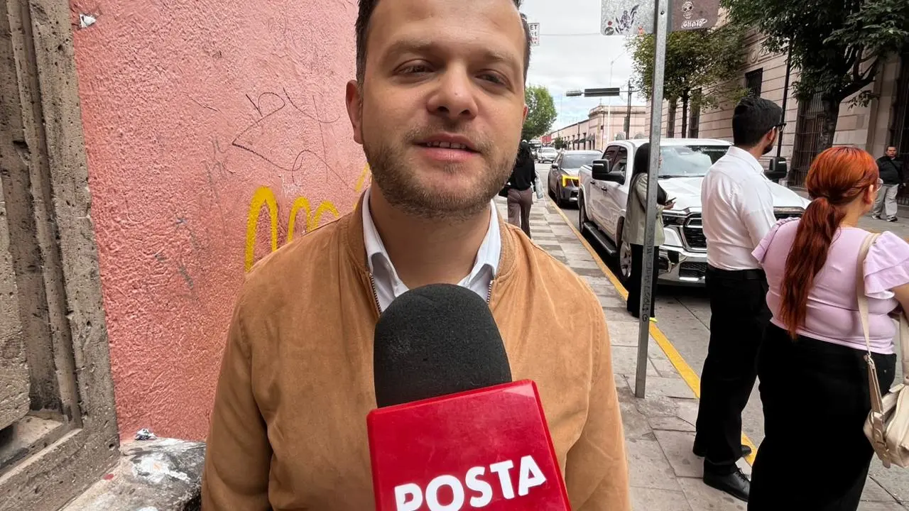 Óscar Zaldívar dirige una asociación que vela por los derechos de las personas con discapacidad. | Foto: Alejandro Ávila.