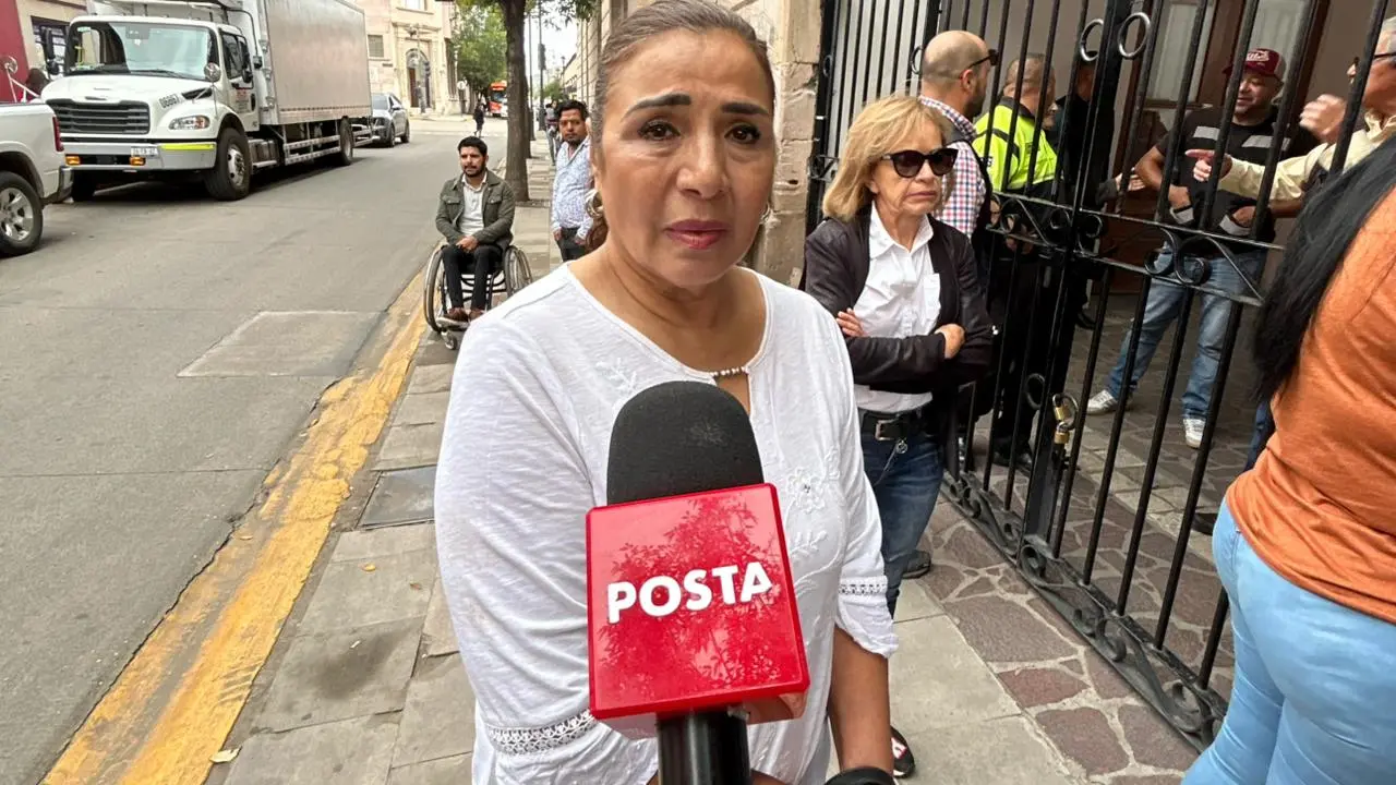 María Hernández pide ayuda para salvar la vida de su nieto. | Foto: Alejandro Ávila.