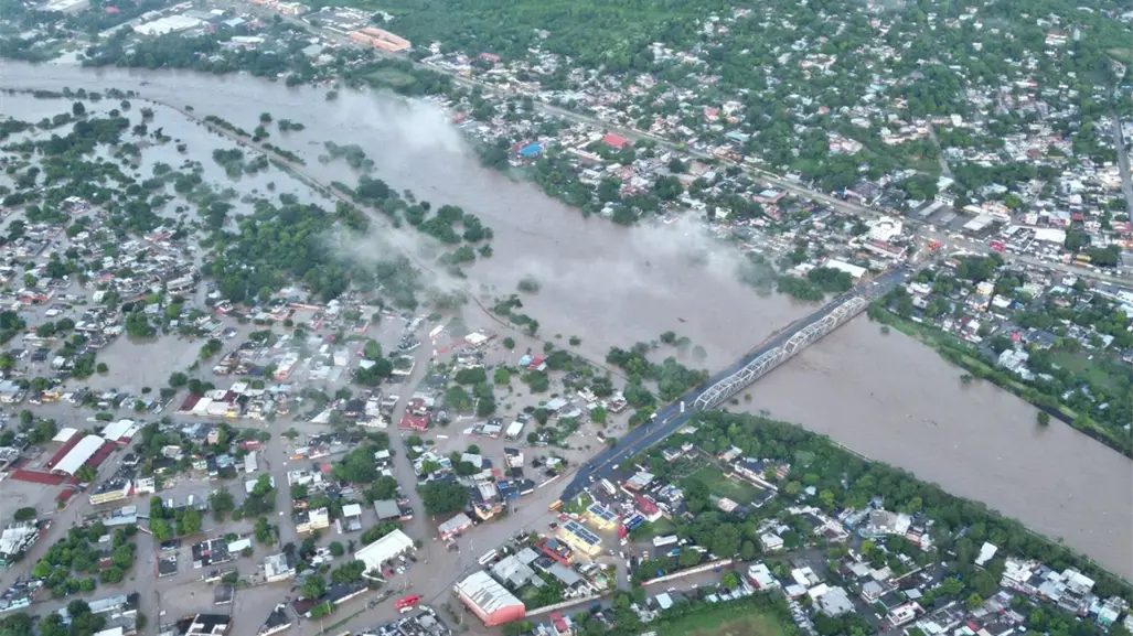 41 localidades de Veracruz dañadas por desbordamientos; Poza Rica entre las más afectadas