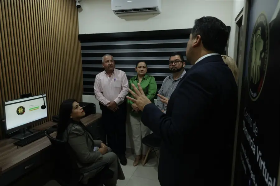 Inauguran Cabina Virtual en Vallecillo para facilitar denuncias y orientación jurídica