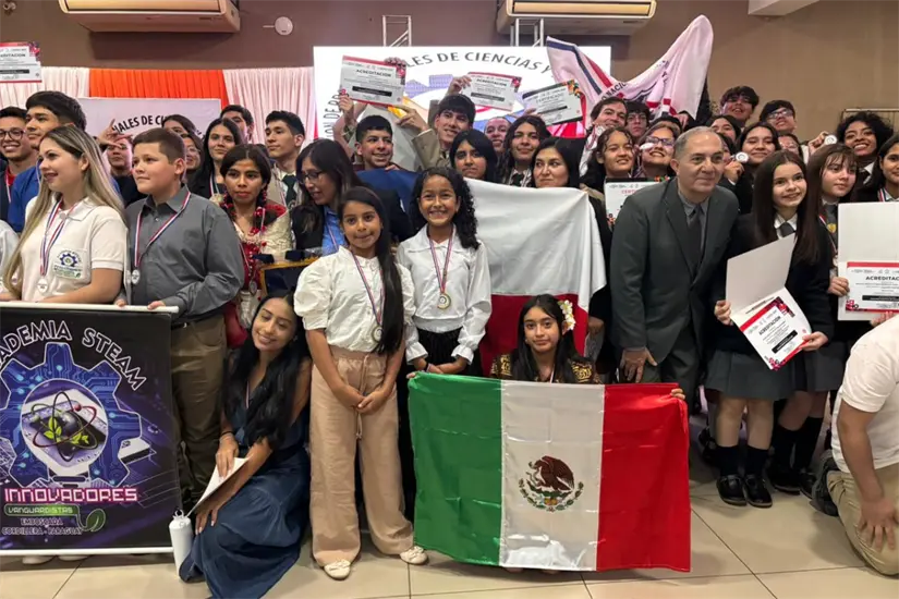 Keily Flores Pantoja la única mexicana participando y se trajo su medalla de oro | Foto: FB
