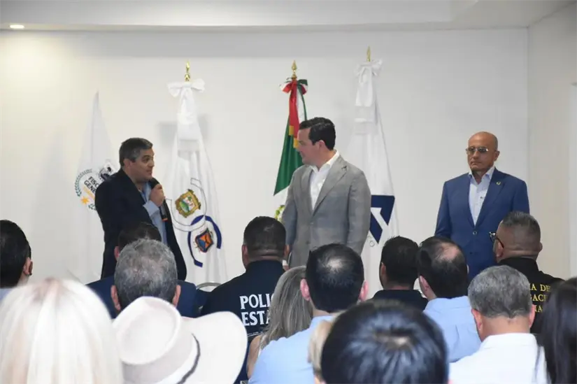 Federico Fernández durante el dialogo del modelo de seguridad en la Región Norte / Foto: Gobierno del Estado 