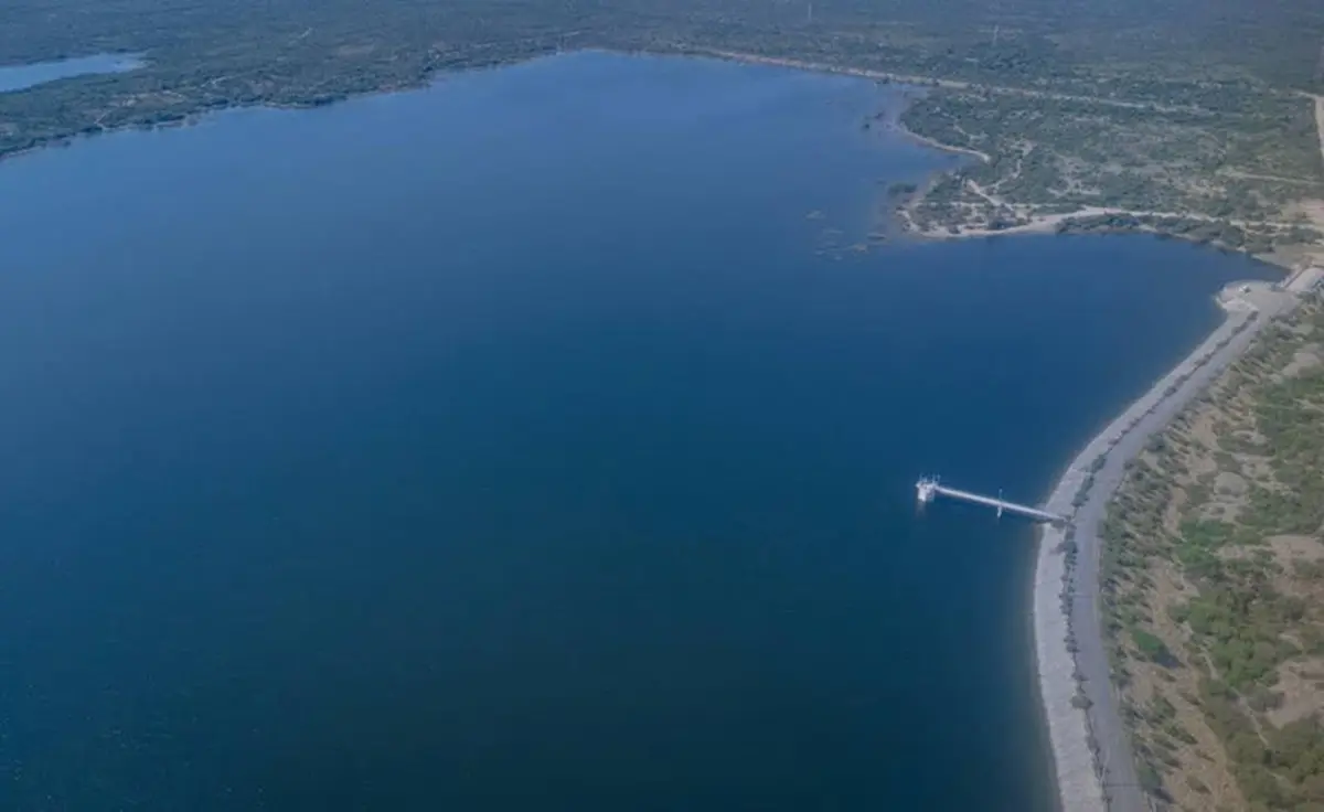 La presa Cerro Prieto del municipio de Linares, Nuevo León, se encuentra al 100.37% de su capacidad. Foto: Facebook Agua y Drenaje de Monterrey