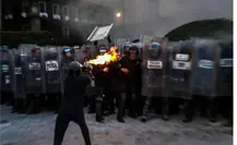 Bloque Negro: quiénes son, qué piensan y por qué no todos los encapuchados son “vándalos”