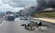 Pipa con diésel explota en la autopista México-Puebla Pipa con diésel explota en la autopista México-Puebla