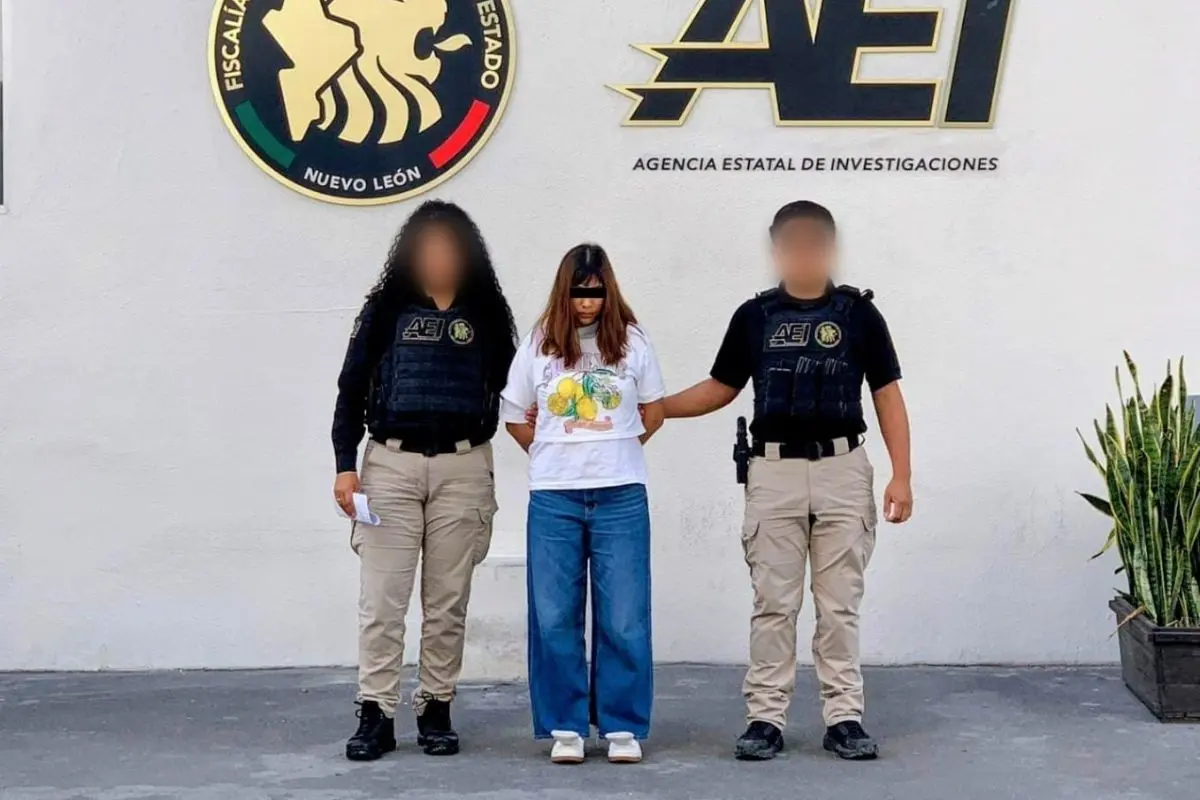 La ahora detenida es identificada como Jenideth “N”, de 20 años de edad Foto: AEI