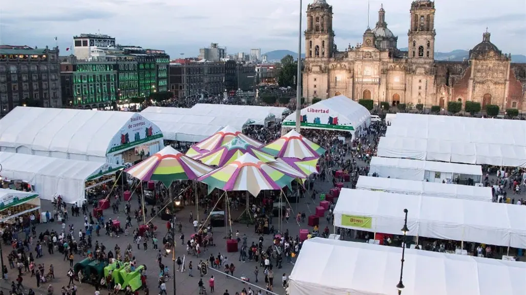 ¿Qué autores estarán presentes en la feria del Libro en el Zócalo de CDMX?