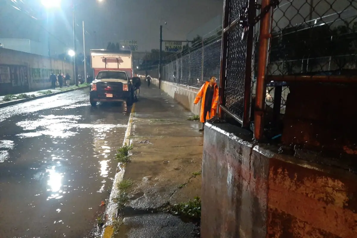 Línea A sin servicio. Foto: X @AdrianRubalcava