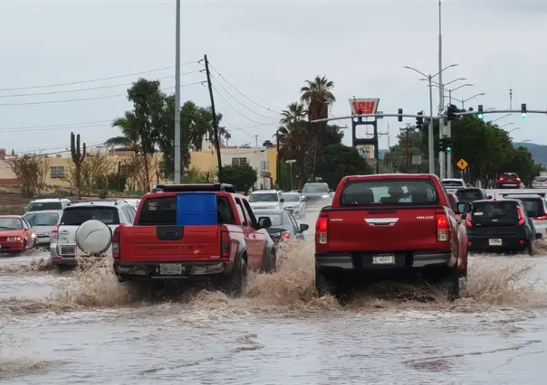 Baja California Sur registra lluvias y viento por remanentes de Raymond