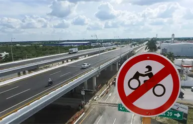 ¿Cuál es la multa por subir los puentes del periférico en moto en Mérida?