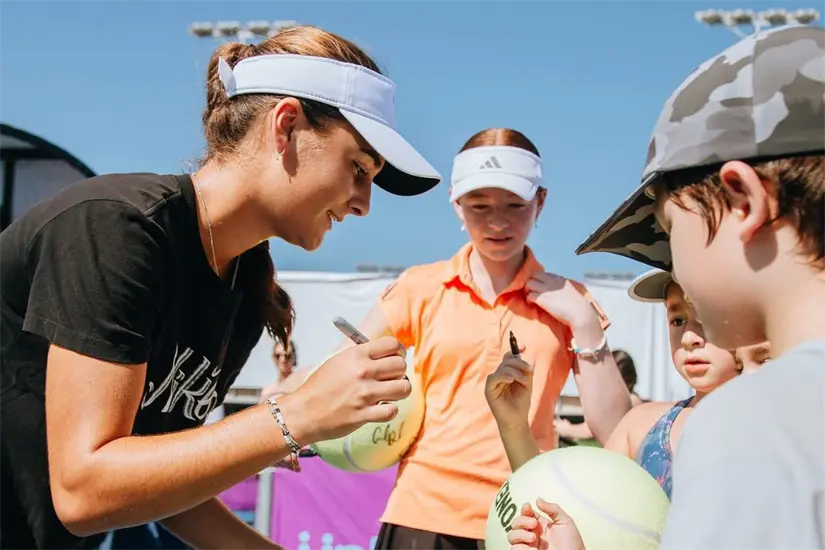 Ana Paola González continúa su participación en el Abierto de Tampico en la modalidad de dobles junto a Daniela Martínez Guerrero. Foto: Axel Hassel