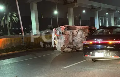 VIDEO | Impactante incendio consume por completo un auto en Guadalupe