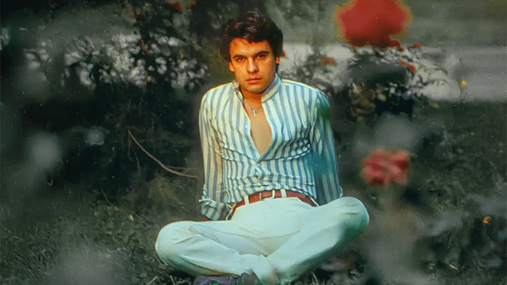 Juan Gabriel: "Debo, puedo y quiero", su historia contada a través de Netflix