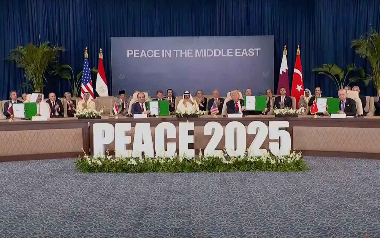 Líderes en cumbre en Egipto. Captura de pantalla: X (@RapidResponse47)
