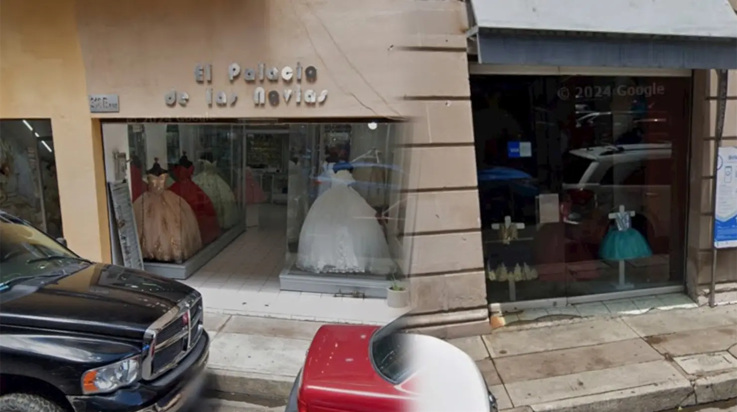 Foto: Google Maps | Esta es la calle de Durango popular por sus vestidos para bodas, quinceañeras, bautizos y más.
