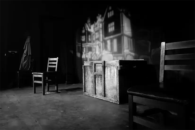 Próximamente la puesta en escena 