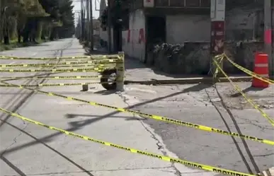 Paseo Tollocan en Edomex es afectado por socavón: cierre de tramo dañado