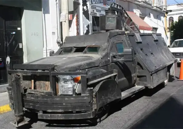 FGR destruye en Tamaulipas 23 vehículos monstruos decomisados al crimen organizado