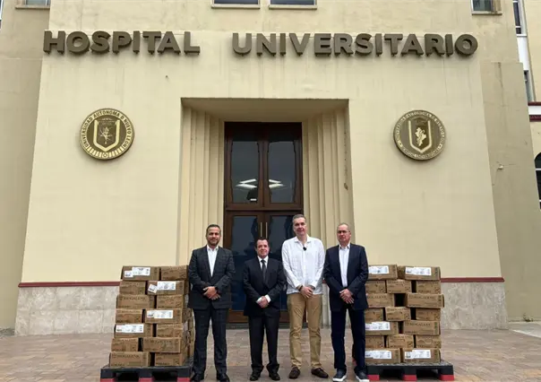 Waldo Fernández gestiona donativo de 14 millones en medicamentos al Hospital Universitario de Nuevo León