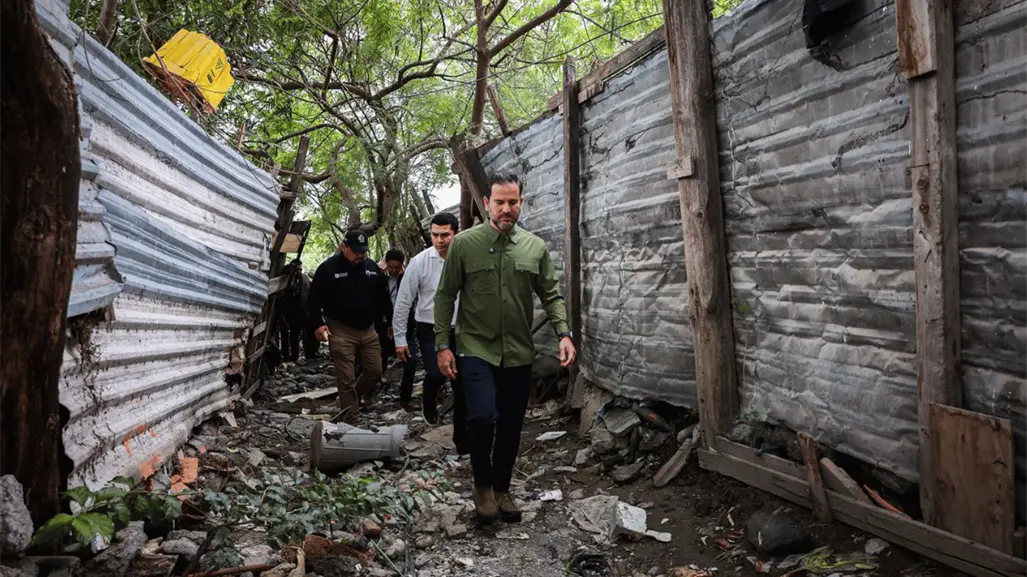 Avanza la restauración del Río Pesquería con demolición de construcciones ilegales y limpieza ambiental