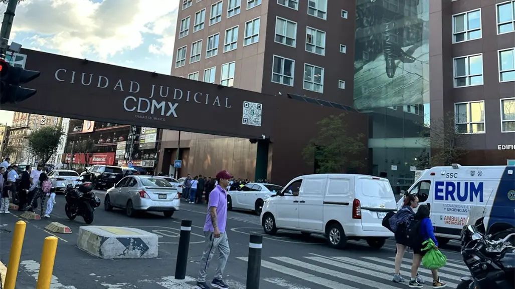 VIDEO | Momento exacto del asesinato de David Cohen frente a Ciudad Judicial de CDMX