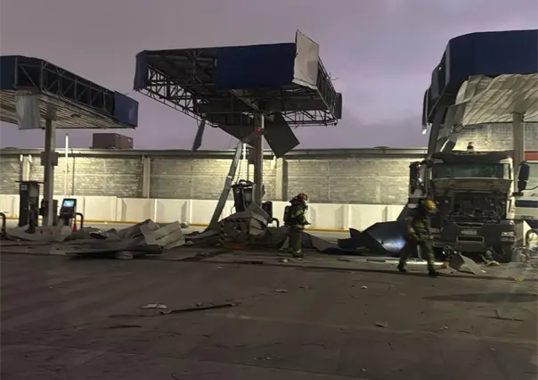 Explosión deja un lesionado y caos en avenidas de Monterrey
