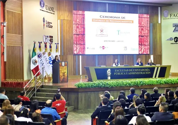 FACPYA reconoce la excelencia estudiantil en la Ceremonia de Mérito Académico 2025