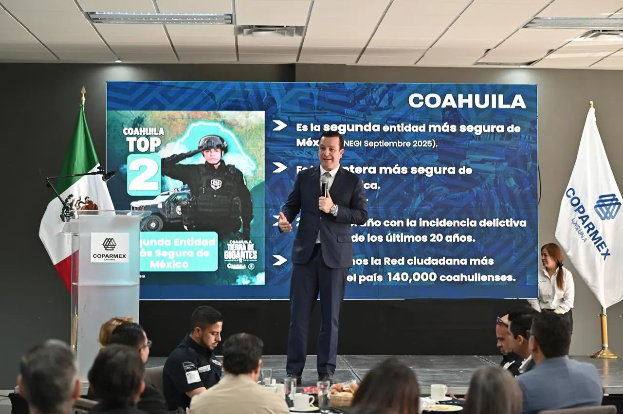 El fiscal también estuvo recientemente en un foro de Coparmex Laguna. (Fotografía: Federico Fernández)
