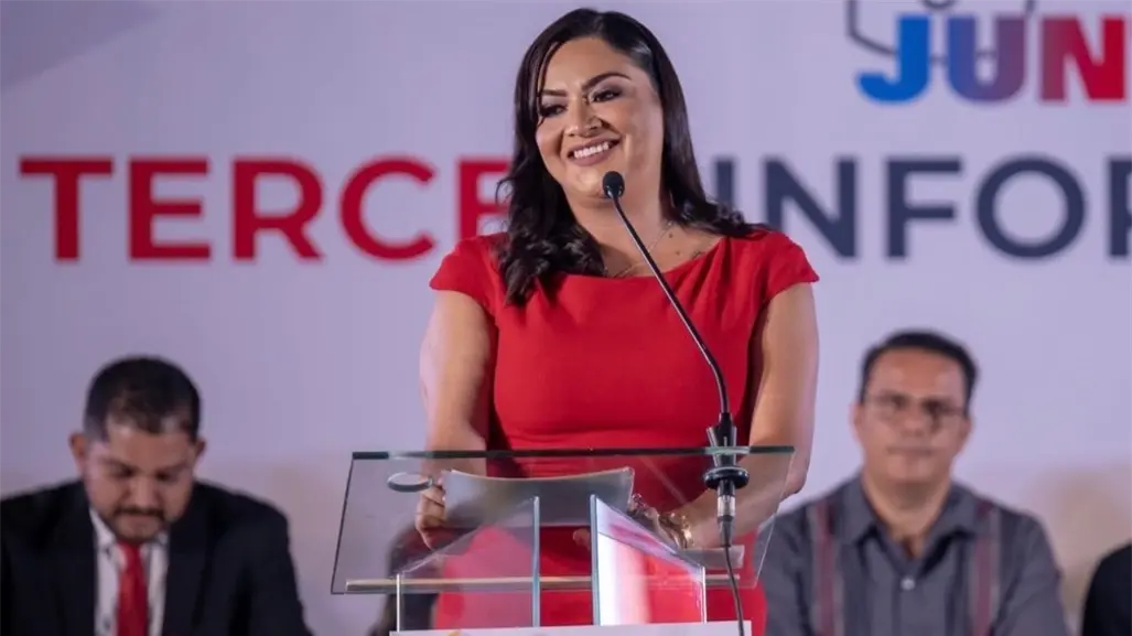 Gabriela Mejía, exalcaldesa en Cuauhtémoc, Colima, es asesinada a bordo de su vehículo