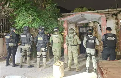 Aseguran 14 kilos de cristal y detienen a siete personas en cateo en Saltillo 