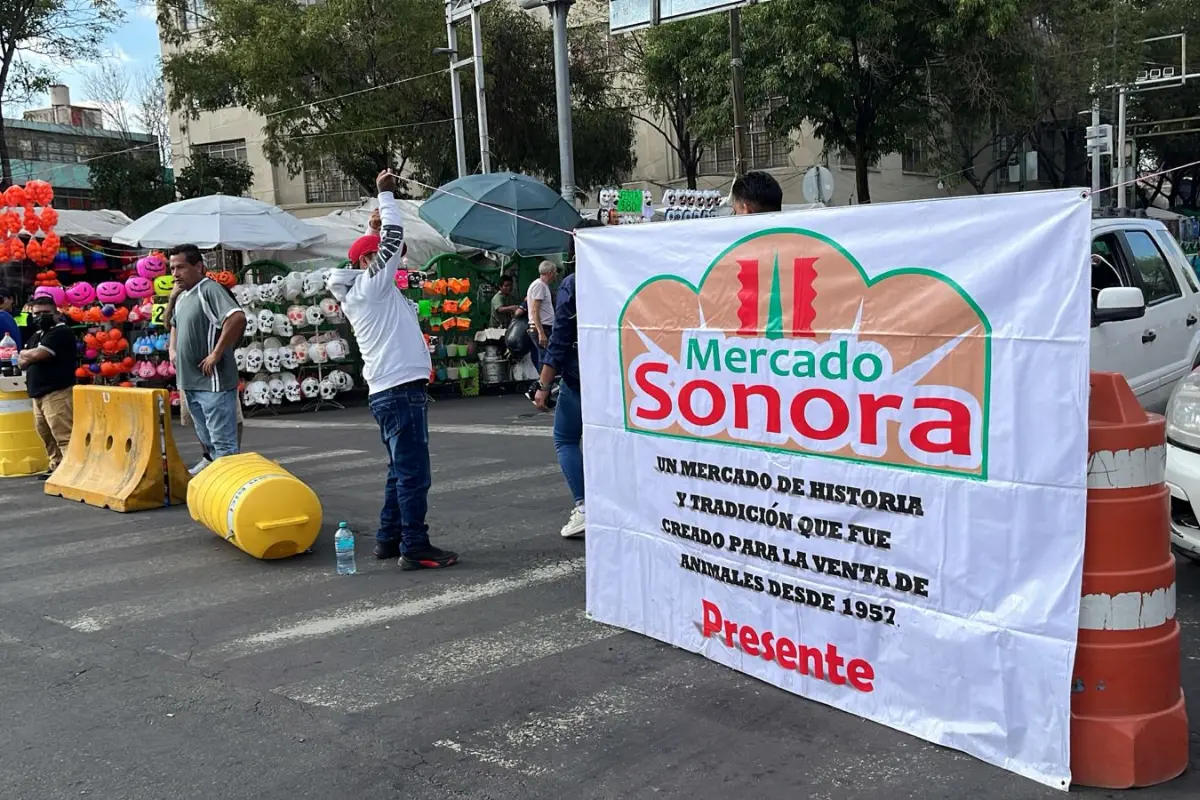 Protesta en el mercado de Sonora. Foto: Luis Antonio Alfaro