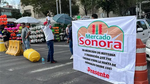 VIDEO | Protesta en Mercado de Sonora: comerciantes rechazan ley que prohibirá venta de animales en 2026