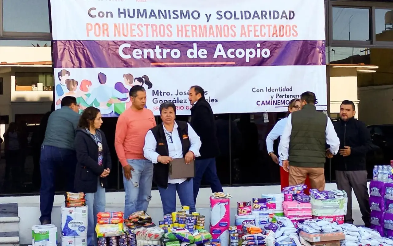 Centro de acopio del SNTE. Foto: X/ @SnteNacional (Canva)