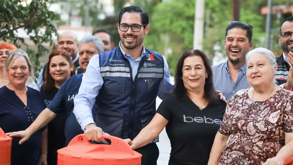 David de la Peña entrega obra vial en La Cieneguilla