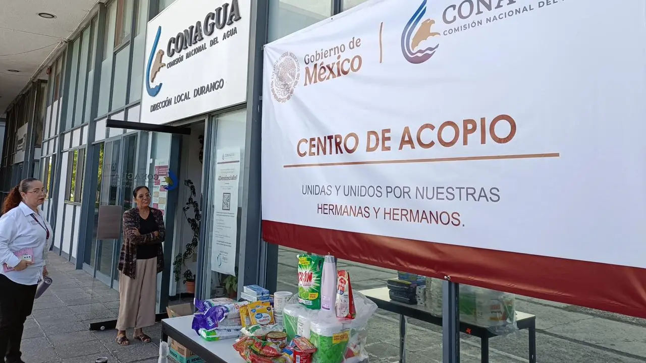 Instala Conagua centro de acopio para familias danmificadas por lluvias en Poza Rica. Foto: Alejandro Ávila.