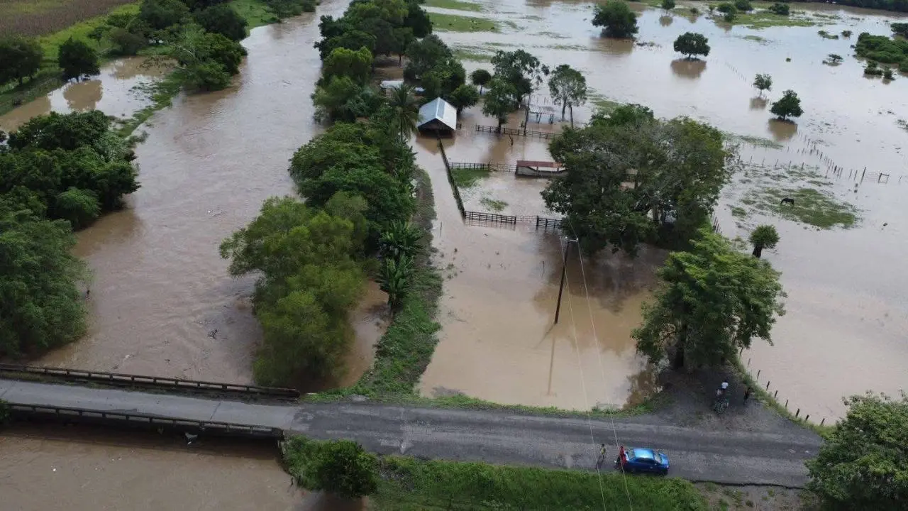Diputados del Edomex donarán una quincena para ayudar a damnificados de Veracruz, Puebla e Hidalgo. Foto: El Valle / Reportero Digital