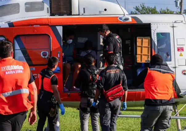 Helicóptero de PCNL brinda rescate aéreo a mujer y menor en Veracruz