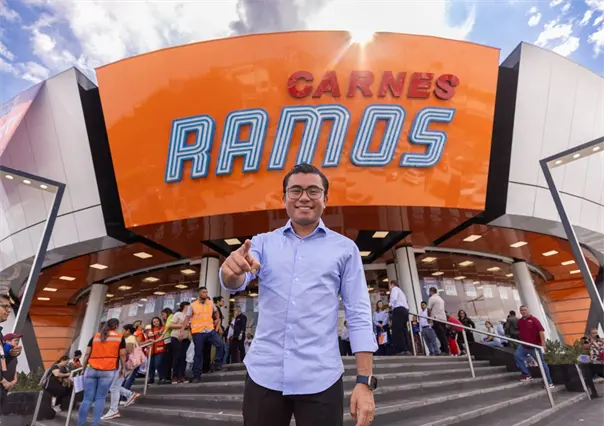 Félix Arratia inaugura la sucursal más grande de Carnes Ramos en Juárez con drive thru