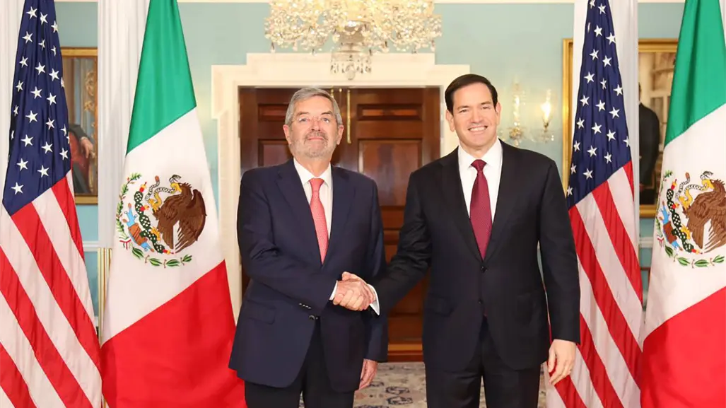 Juan Ramón de la Fuente se reúne con Marco Rubio en EU para revisar temas de seguridad