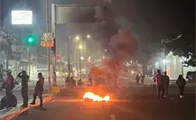 Maestros indígenas paralizan Oaxaca con bloqueos; exigen plazas y reconocimiento salarial