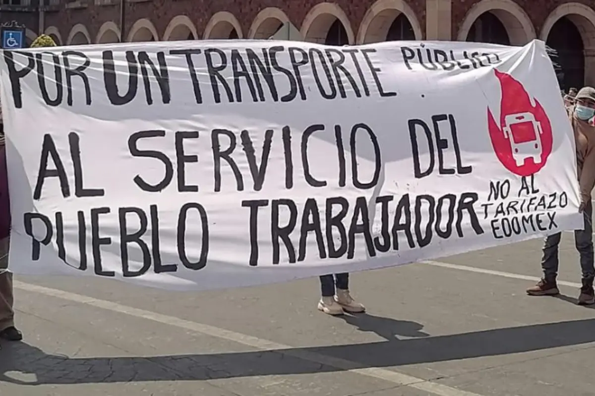 Pancarta de marcha contra el tarifazo en Edomex. Foto: X (@NoAlTarifazoEM)