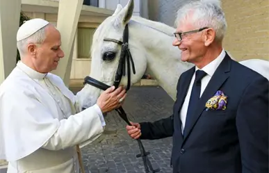 Papa León XIV: Los regalos más excéntricos que ha recibido el pontífice en Roma